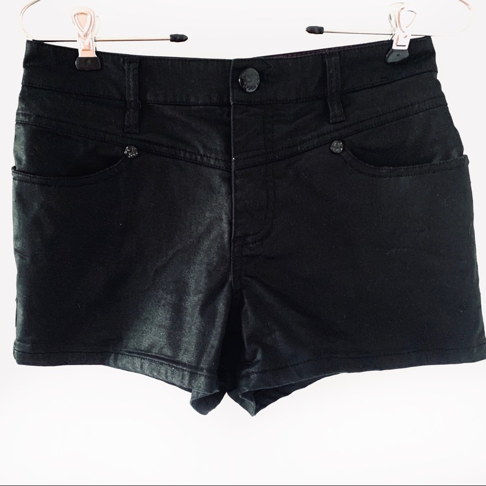 Guess Stretch Black Shorts Size 26